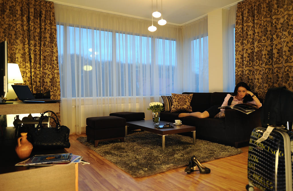 Ararat All Suites Hotel קלייפדה מראה חיצוני תמונה